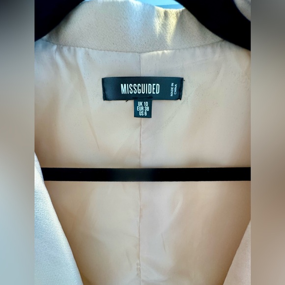 Missguided Blazer - Picture 3 of 3